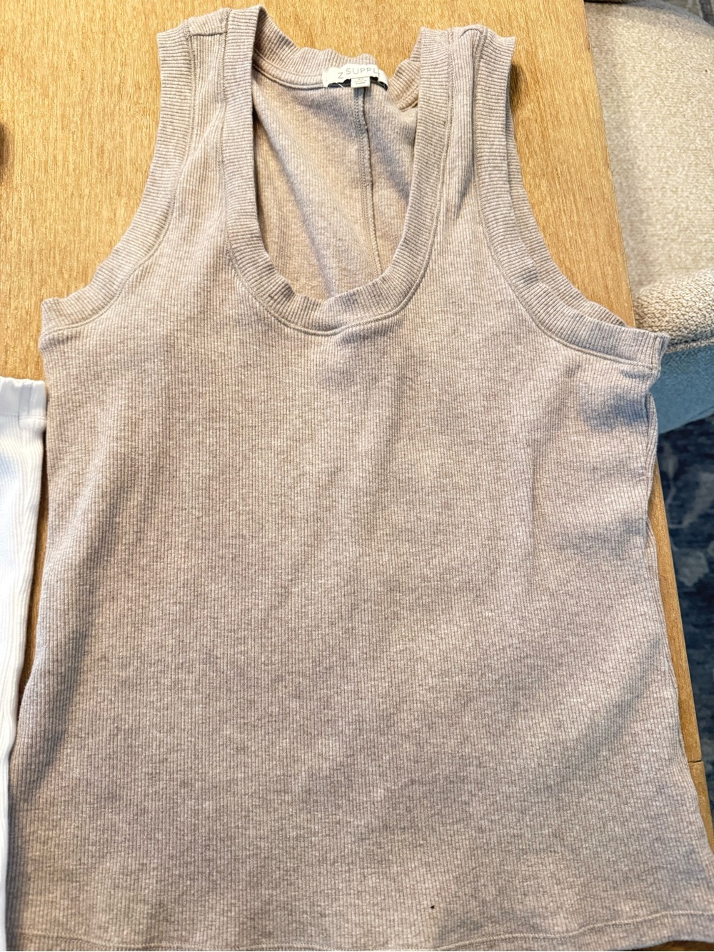 Z Supply 3 pack of Tank Tops - Picture 5 of 7